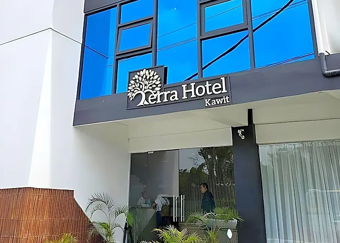 Terra 4* Manila